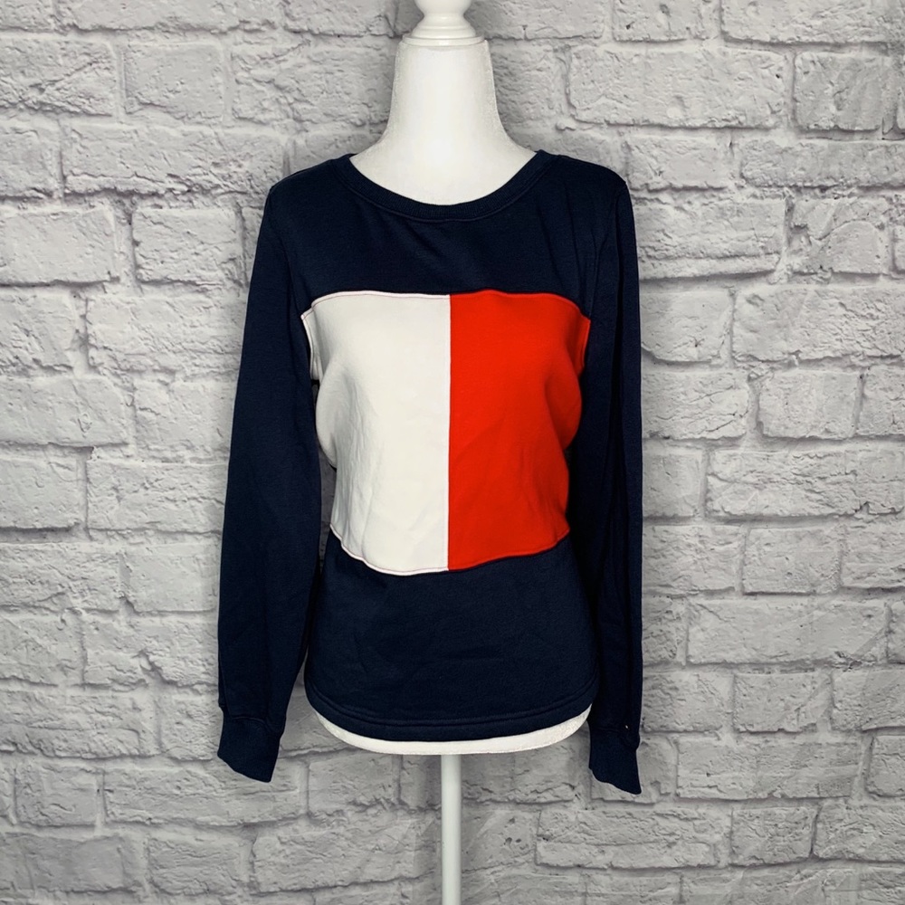 NWT Tommy Hilfiger Pullover Sweatshirt